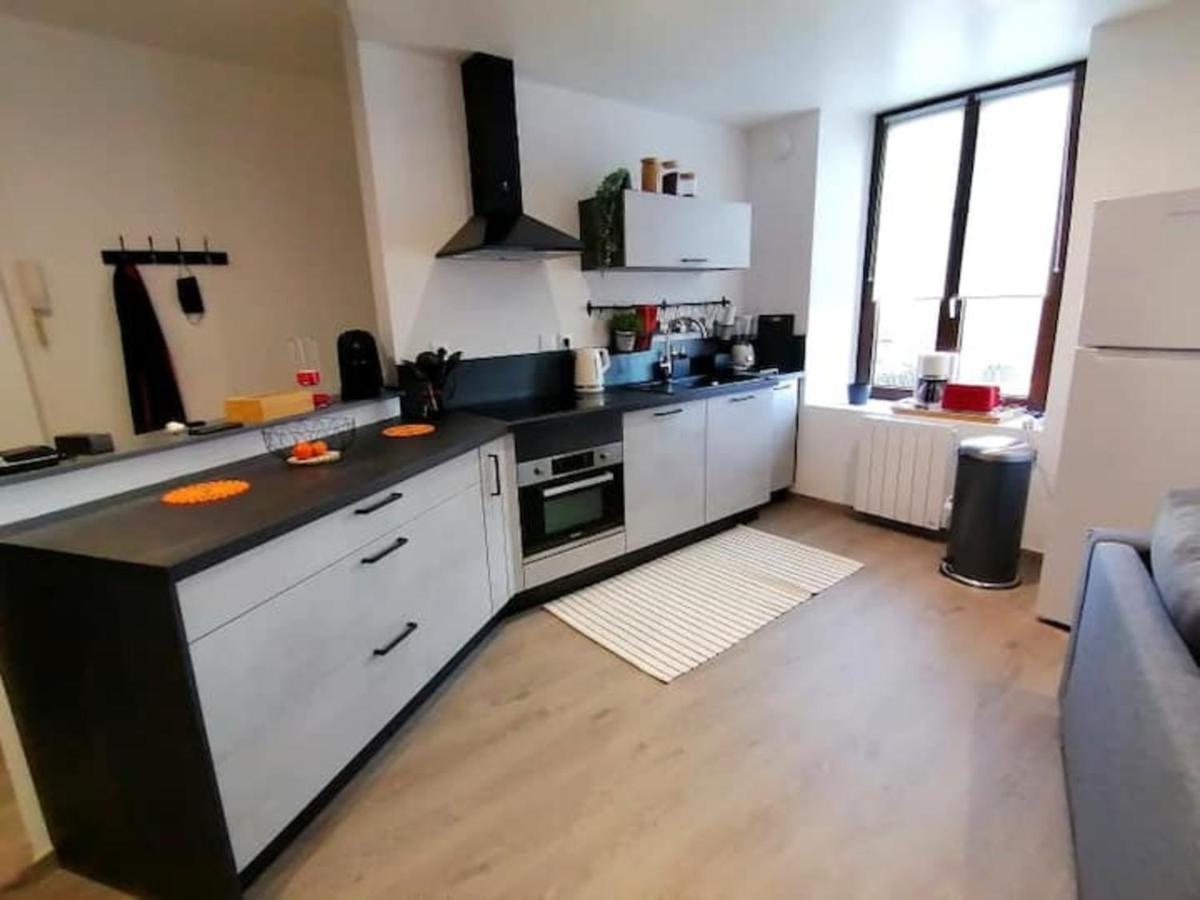Grand Appartement 2 Chambres Avec Fibre Et Netflix Бельфор Экстерьер фото