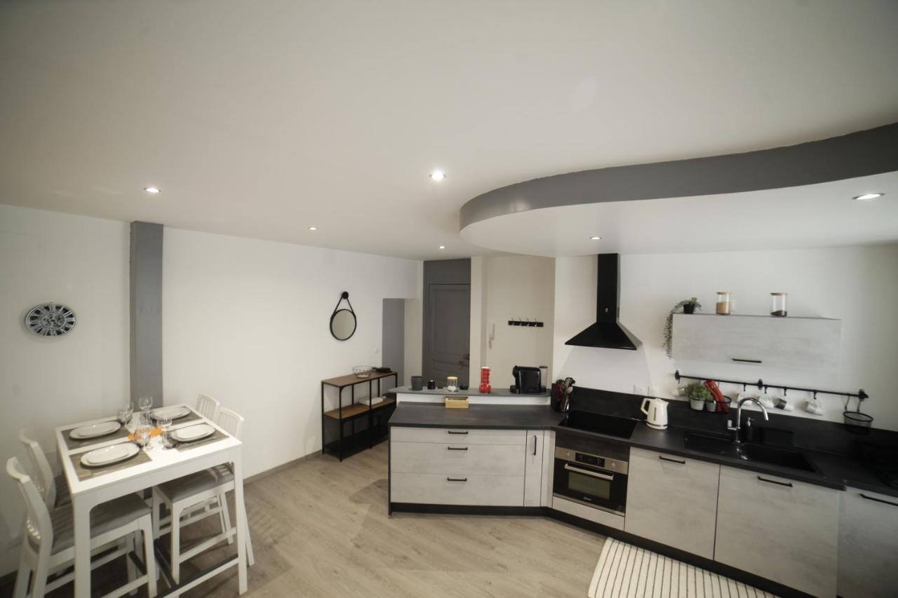Grand Appartement 2 Chambres Avec Fibre Et Netflix Бельфор Экстерьер фото